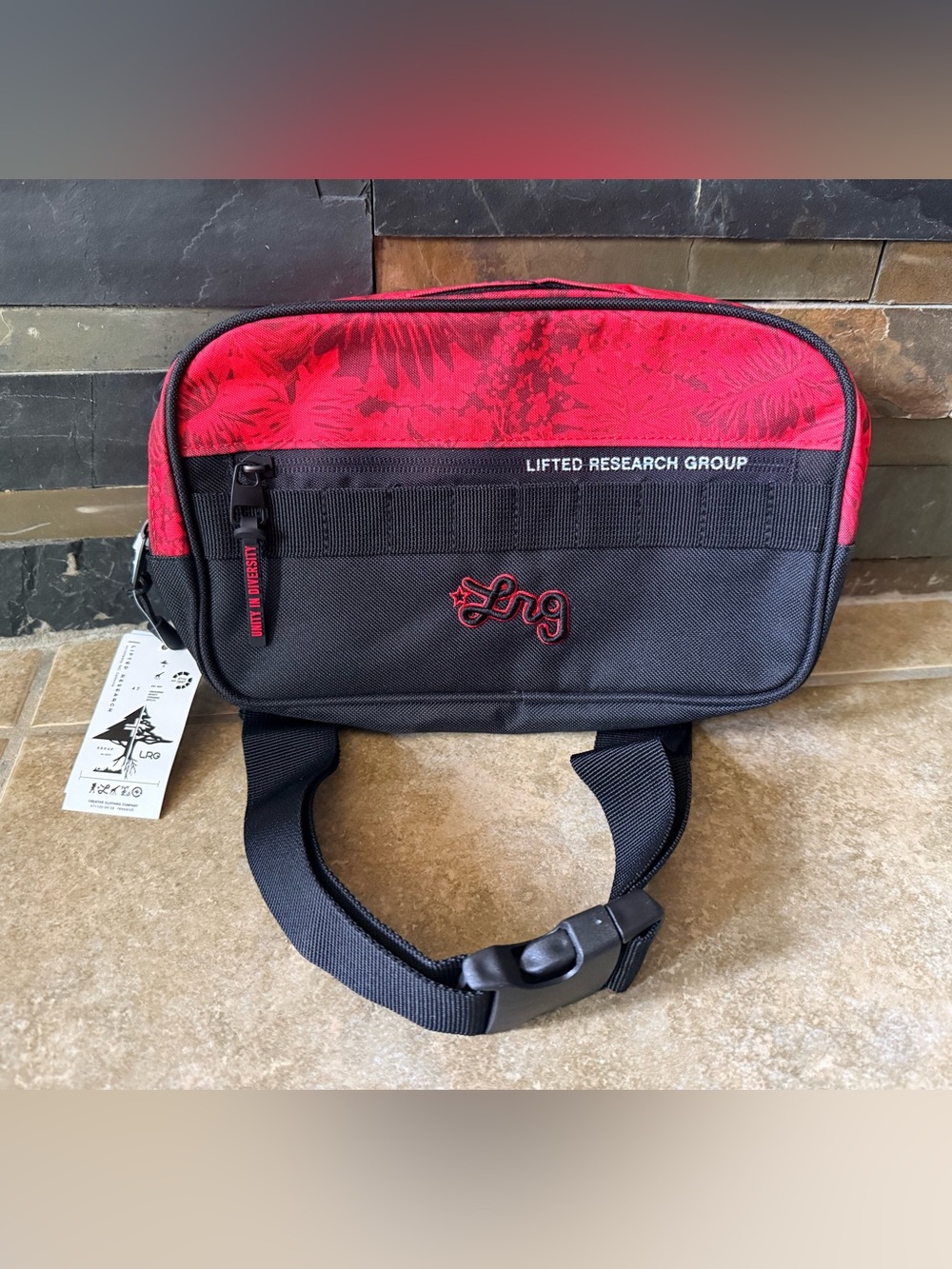 LRG Bag Framework Waist Pack Black Red Satchel Crossbody New FAST SHIPPING